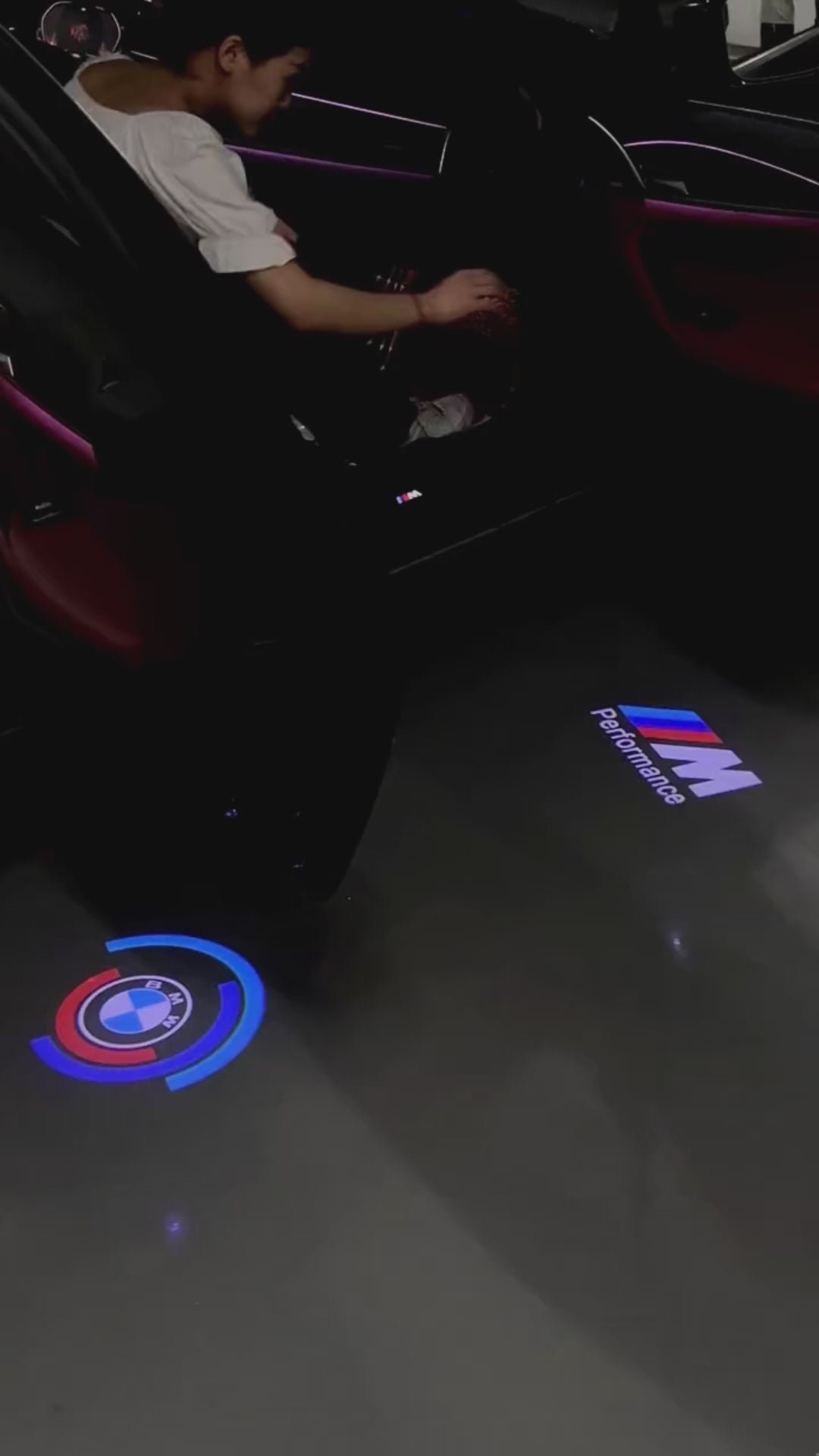 Proiector LED Welcome pentru BMW – Logo Luminos la Deschiderea Ușilor